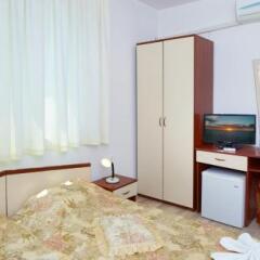 Отель Gloria Holiday House фото 4