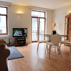 Отель EU Residence by ApartmentsApart Бельгия, Брюссель - отзывы, цены и фото номеров - забронировать отель EU Residence by ApartmentsApart онлайн комната для гостей фото 3