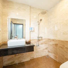 OYO 411 Van Nam Hotel Ханой фото 9