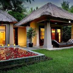 Отель Maya Sanur Resort & Spa сауна