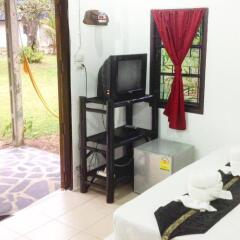 Отель Papillon Bungalows Ланта удобства в номере фото 2
