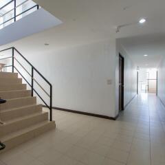 Golden House Hotel Patong Beach интерьер отеля