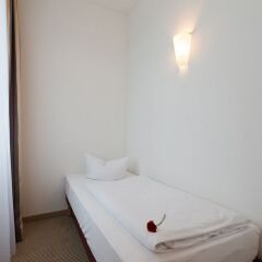 Отель AZIMUT Hotel Munich Германия, Мюнхен - 10 отзывов об отеле, цены и фото номеров - забронировать отель AZIMUT Hotel Munich онлайн детские мероприятия