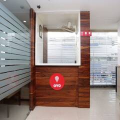 OYO 13214 Hotel Metro 7x11 спа