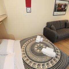 Отель Mini Suite Miro Five Stars Holiday House фото 18