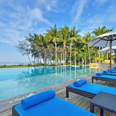 Отель Dusit Thani Krabi Beach Resort бассейн фото 2