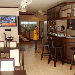 Отель Southern Fried Rice Guesthouse гостиничный бар фото 2
