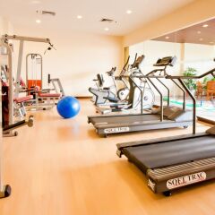 Отель Grand Asoke Residence Sukhumvit Бангкок фитнесс-зал фото 2