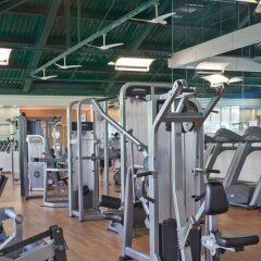 Отель Bourbon Barra da Tijuca Residence Бразилия, Рио-де-Жанейро - отзывы, цены и фото номеров - забронировать отель Bourbon Barra da Tijuca Residence онлайн фитнесс-зал