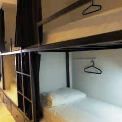 Seek Sleep Hostel Бангкок удобства в номере