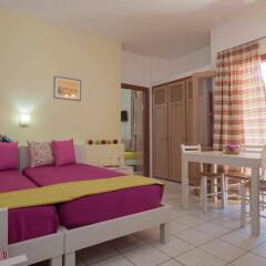 Апартаменты Latania Apartments комната для гостей фото 5