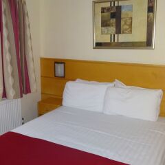 Отель Americana Hotel Великобритания, Лондон - 2 отзыва об отеле, цены и фото номеров - забронировать отель Americana Hotel онлайн комната для гостей фото 3