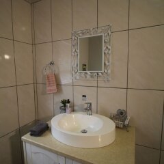 House on Olof Palme in Windhoek, Namibia from 141$, photos, reviews - zenhotels.com bathroom photo 2