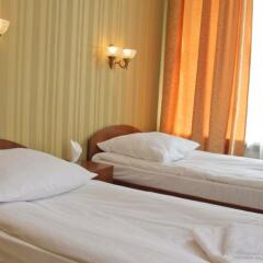 Гостиница Holiday Hotel в Калуге 1 отзыв об отеле, цены и фото номеров - забронировать гостиницу Holiday Hotel онлайн Калуга комната для гостей