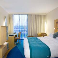 Radisson Blu Hotel London Stansted Airport комната для гостей