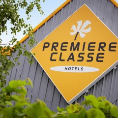 Отель Premiere Classe Lyon Est - Aéroport Saint Exupéry вид на фасад фото 4
