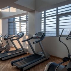 DoubleTree by Hilton Hotel Yerevan City Centre Ереван фитнесс-зал фото 4