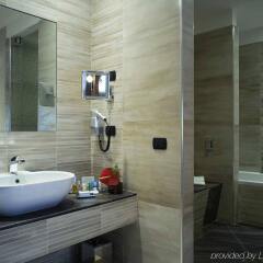 Отель Doubletree By Hilton Acaya Golf Resort Верноле ванная