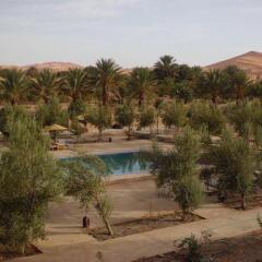 Отель Haven La Chance Desert Hotel Марокко, Мерзуга - отзывы, цены и фото номеров - забронировать отель Haven La Chance Desert Hotel онлайн бассейн