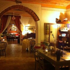 Отель Villa Arianna B&B Лари гостиничный бар