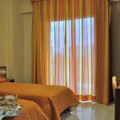 Hotel Pineta Palace сейф в номере