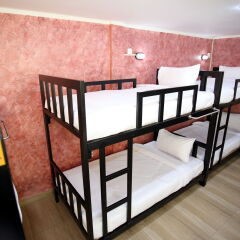 Thai Cat Hostel Bb Bangkok Бангкок комната для гостей фото 5