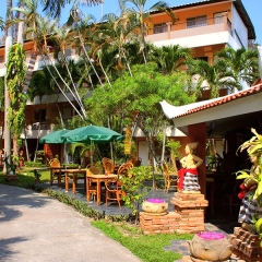 Отель Riviera Resort бассейн фото 3