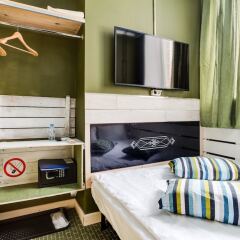 Loft Hotel P12 сейф в номере
