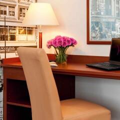 Отель Mercure Hotel Berlin am Alexanderplatz Германия, Берлин - 3 отзыва об отеле, цены и фото номеров - забронировать отель Mercure Hotel Berlin am Alexanderplatz онлайн удобства в номере