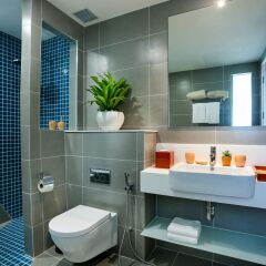 Отель Atlantica Balcony Ocean View Nha Trang ванная фото 2