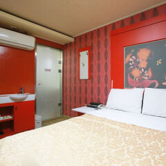 Real Boutique Hotel комната для гостей