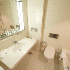 Отель Holiday Inn Berlin City-West ванная фото 2
