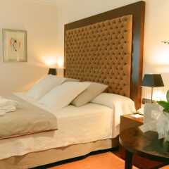 Hotel Infantas de León комната для гостей