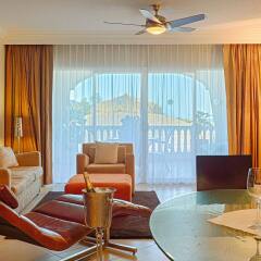 Отель Presidential Suites by Lifestyle - All Inclusive комната для гостей