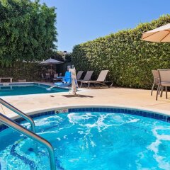 Отель Best Western Plus San Pedro Hotel & Suites США, Лос-Анджелес - отзывы, цены и фото номеров - забронировать отель Best Western Plus San Pedro Hotel & Suites онлайн бассейн