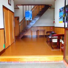 Отель Guesthouse Fujizakura Яманакако гостиничный бар