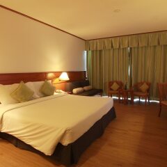 Royal Phuket City Hotel комната для гостей фото 8