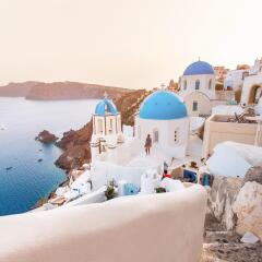 Mystique, a Luxury Collection Hotel, Santorini пляж
