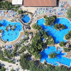 Отель La Siesta Salou Resort & Camping бассейн