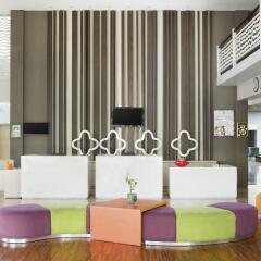 Отель Ibis Styles Bali Benoa интерьер отеля