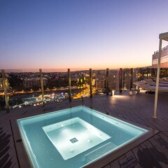 Отель Hilton Tanger City Center Hotel & Residences Марокко, Танжер - отзывы, цены и фото номеров - забронировать отель Hilton Tanger City Center Hotel & Residences онлайн бассейн фото 3