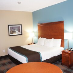 Отель La Quinta Inn & Suites by Wyndham Houston Hobby Airport США, Хьюстон - отзывы, цены и фото номеров - забронировать отель La Quinta Inn & Suites by Wyndham Houston Hobby Airport онлайн комната для гостей фото 5
