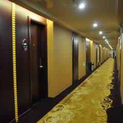 Galaxy Hotel интерьер отеля фото 3