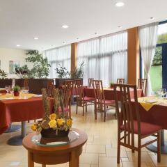 Отель Ramada Airport Hotel Prague Чехия, Прага - 2 отзыва об отеле, цены и фото номеров - забронировать отель Ramada Airport Hotel Prague онлайн фото 7