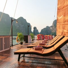 Отель Pelican Halong Cruise бассейн