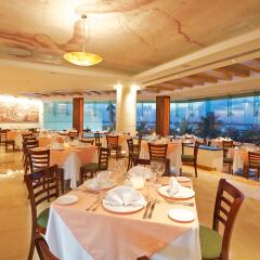 Отель Grand Park Royal Luxury Resort Cancun Caribe питание
