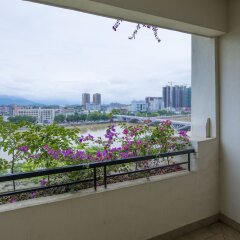 Country Garden Phoenix Hotel Lechang балкон