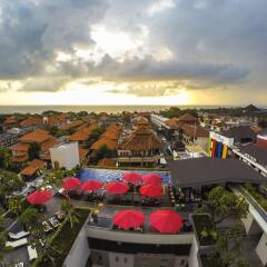 Отель Swiss-Belinn Legian - CHSE Certified Индонезия, Бали - 2 отзыва об отеле, цены и фото номеров - забронировать отель Swiss-Belinn Legian - CHSE Certified онлайн балкон