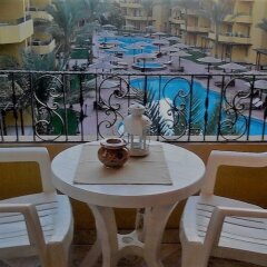 Отель Pool View Apart At British Resort 1532 балкон