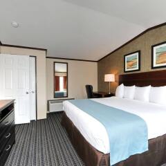 Instalodge Hotel And Suites комната для гостей фото 4